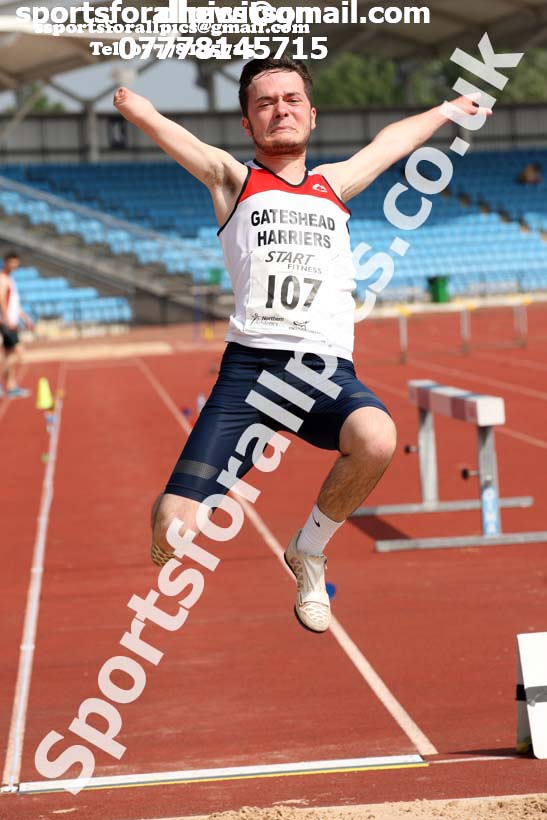 Senior mens long jump, Northern Senior and Under-20s Champs., Sports City, Manchester. Photo: David T. Hewitson/Sports for All Pics